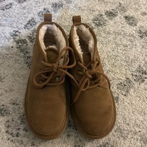 UGG neumel boots